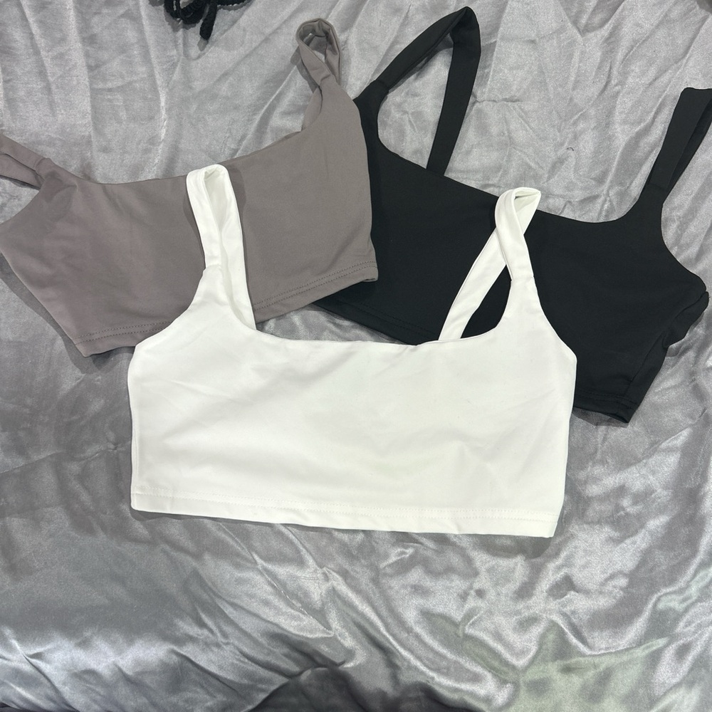 Crop tops